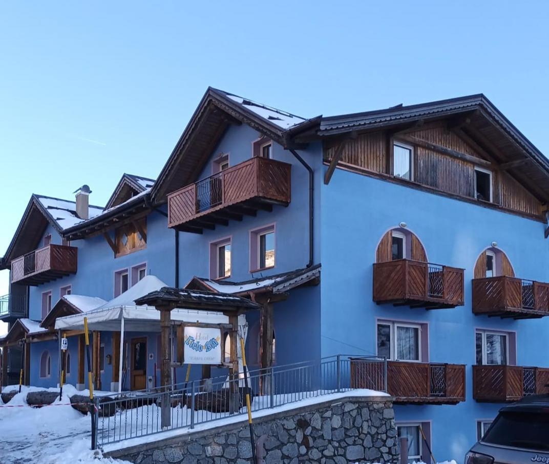 Hotel Cielo Blu 파쏘델토날레 외부 사진